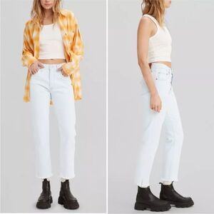 Levi's 501 Button Fly Cropped Straight Leg Split Hem Jeans Blue Size 27 x 26